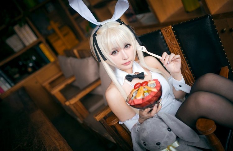 图片[5]-美女模特Cosplay春日野穹兔女郎写真-COS世界