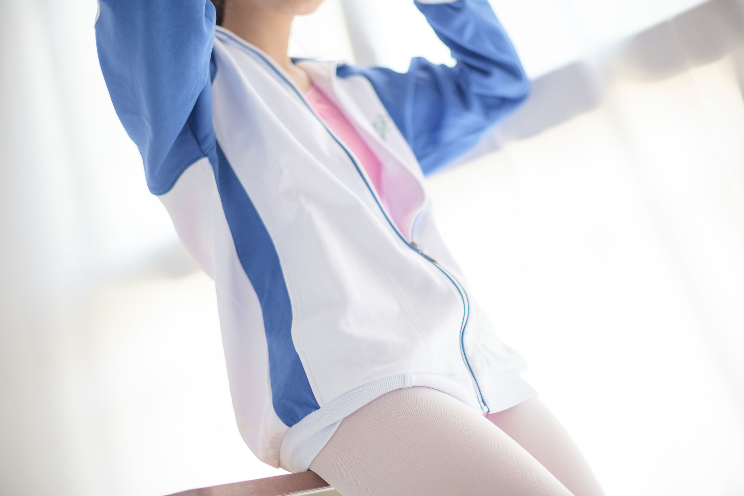 图片[5]-R15-012白丝粉红少女萝莉丝袜写真套图-COS世界