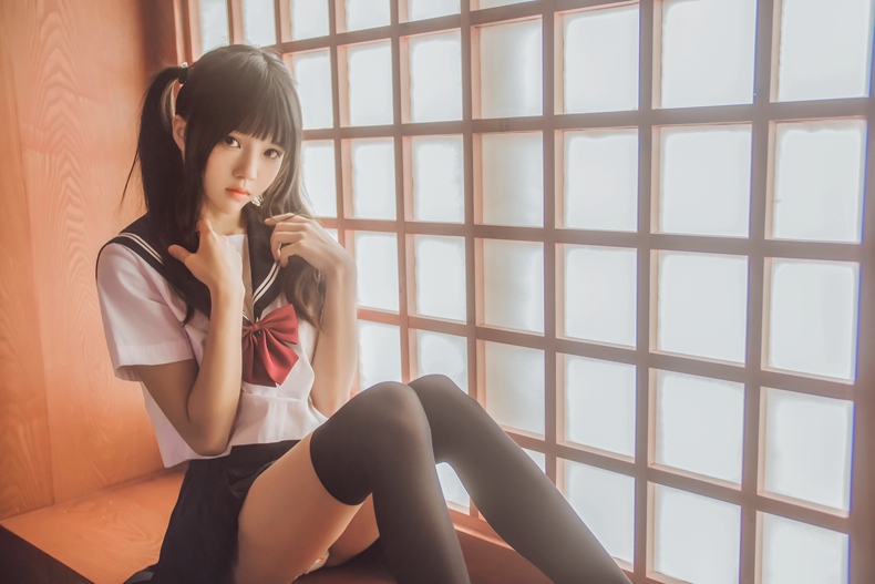 图片[5]-微博美少女@桜桃喵电子写真桜桃未熟吊带小背心换装JK水手服1.2G-COS世界