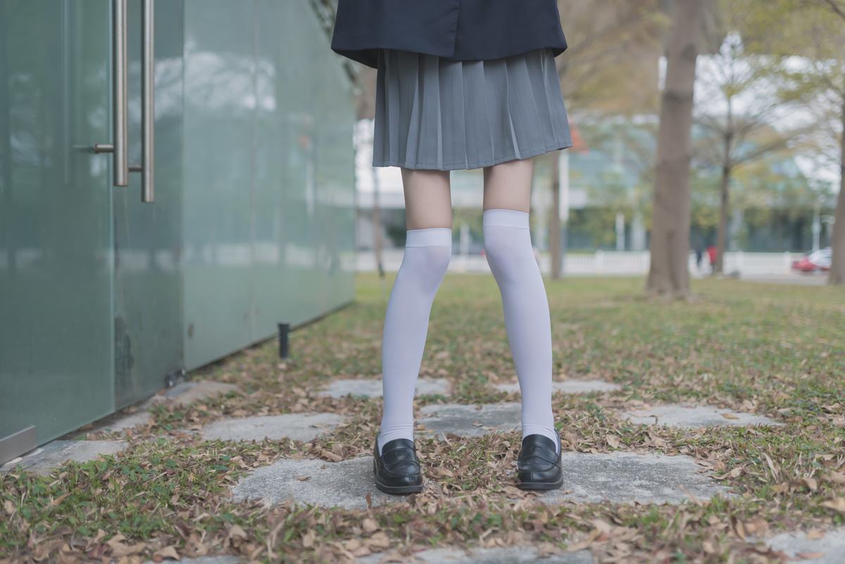 图片[3]-cosplay白丝女仆污图-COS世界