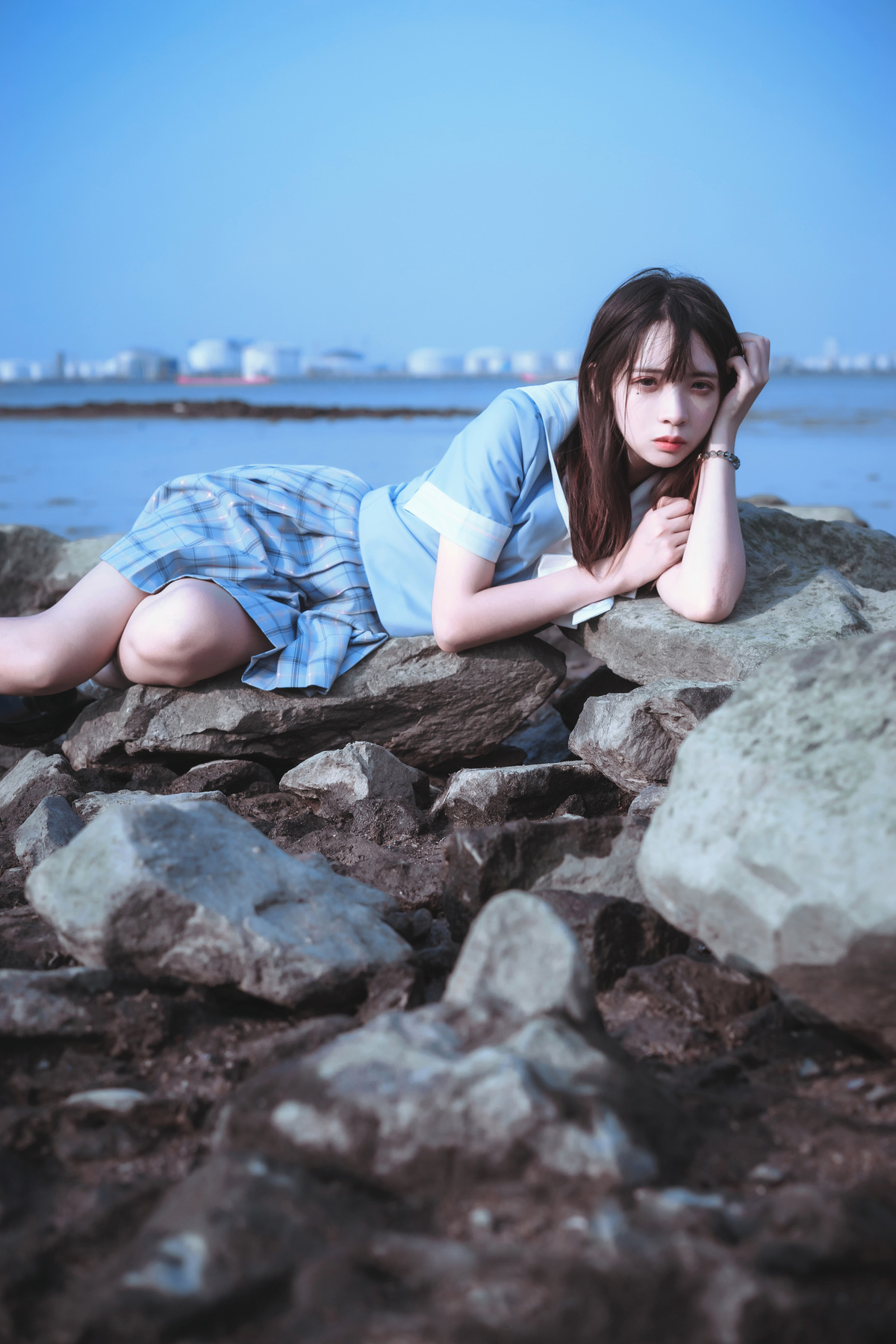 海滩夏日风清短裙妹子-COS世界