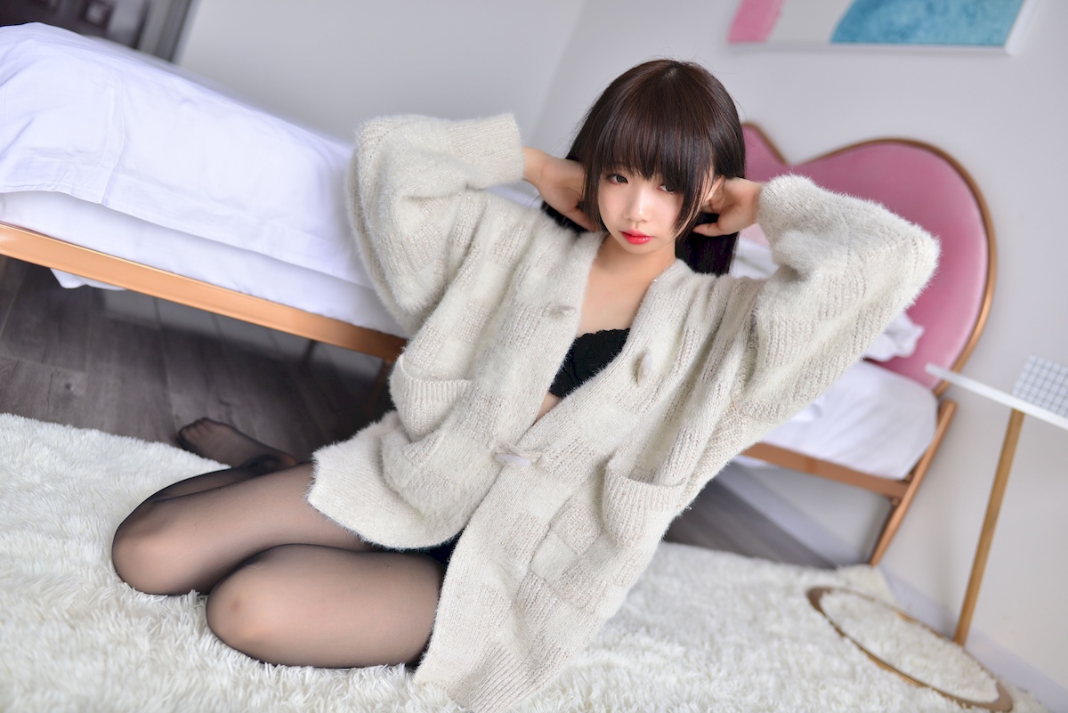 图片[5]-Cos小姐姐-雪琪SAMA-毛衣少女-COS世界