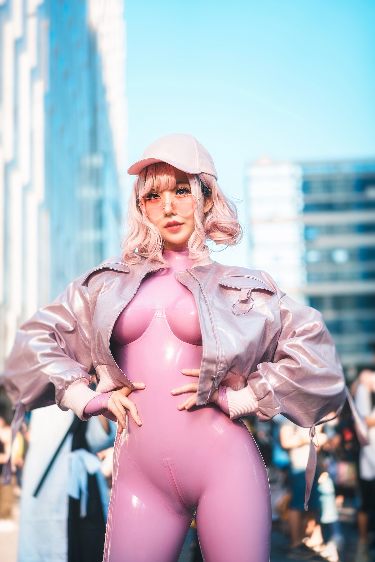 漫展cosplay乳胶衣-COS世界