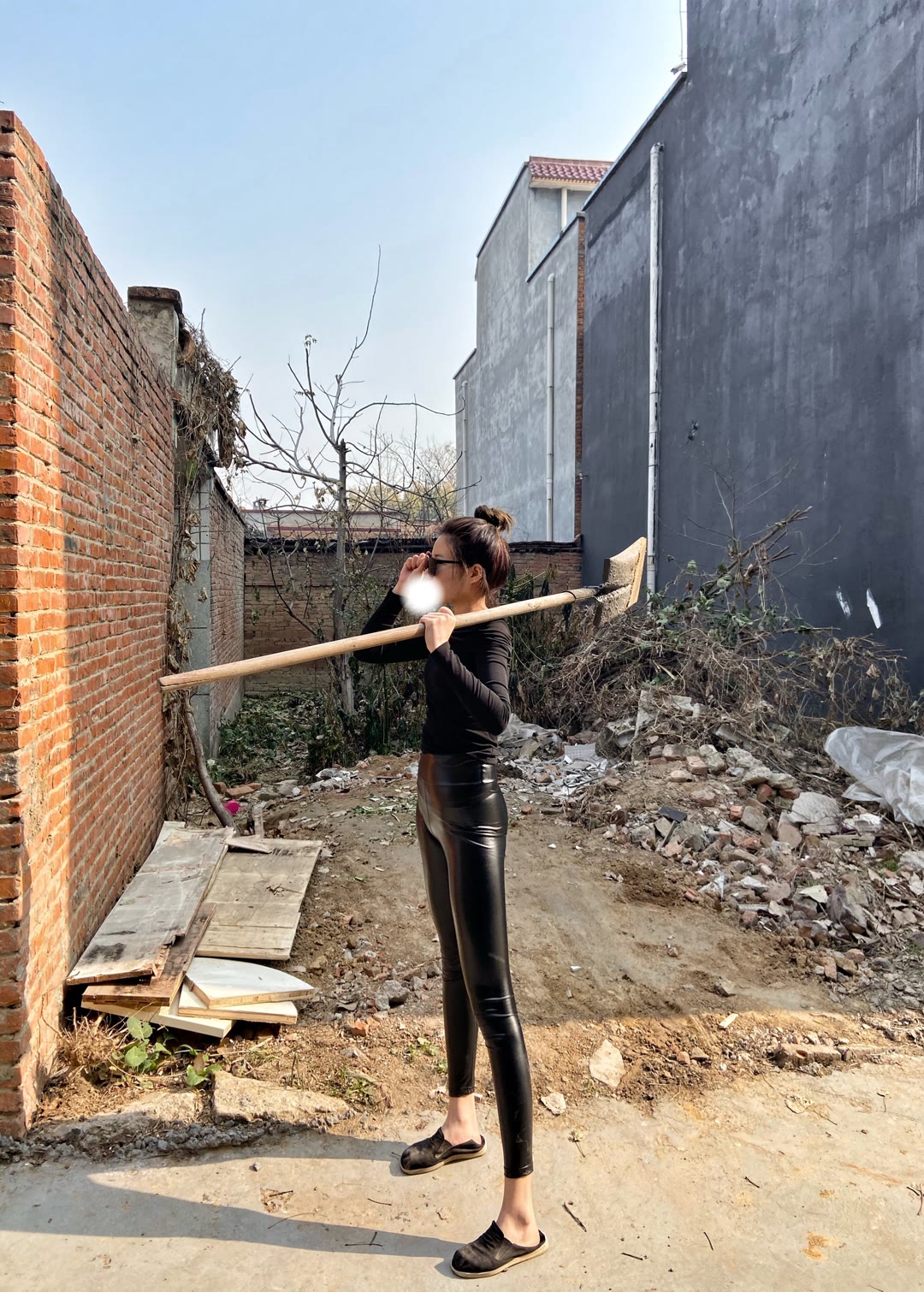 图片[5]-某手极品身材皮裤女神腿哥173-COS世界