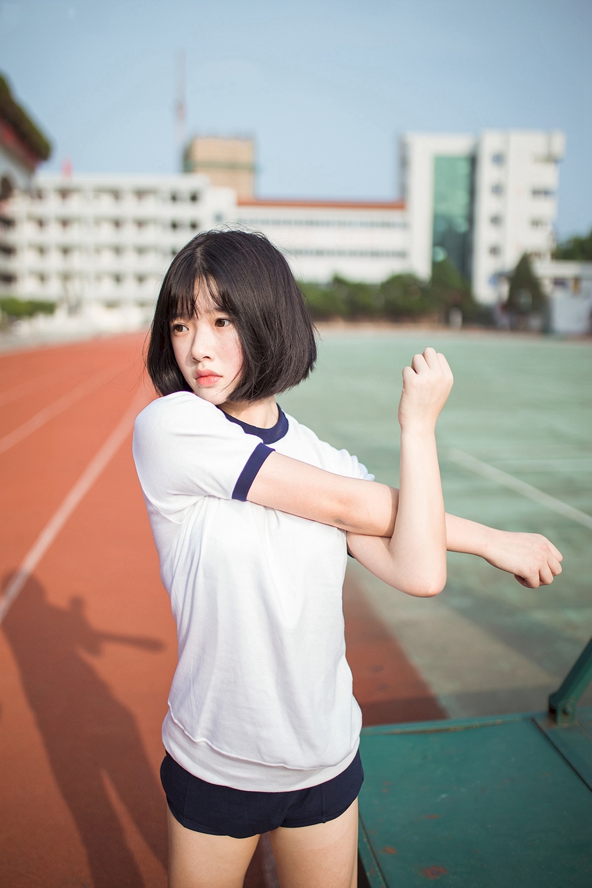 图片[2]-二次元图片女生梦幻粉色湖泊-COS世界