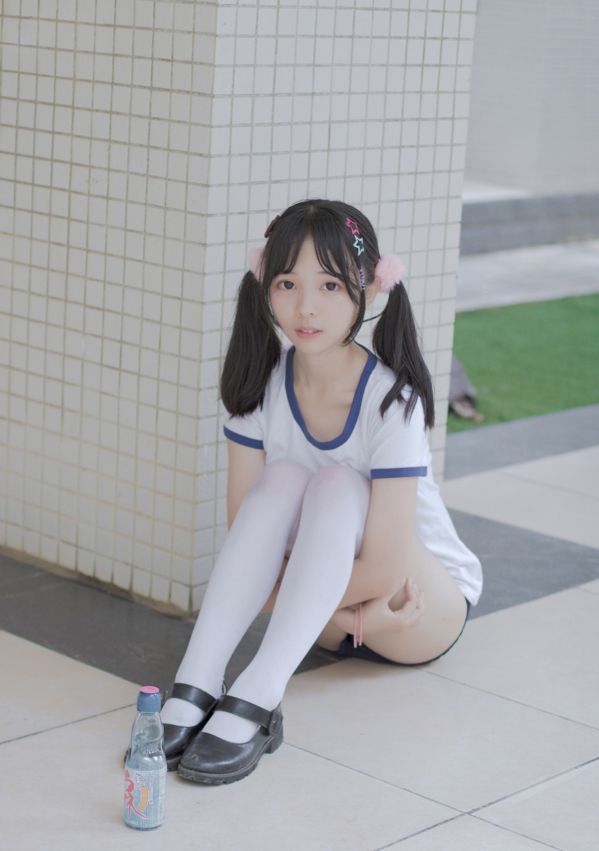 动漫图壁纸粉红少女心-COS世界