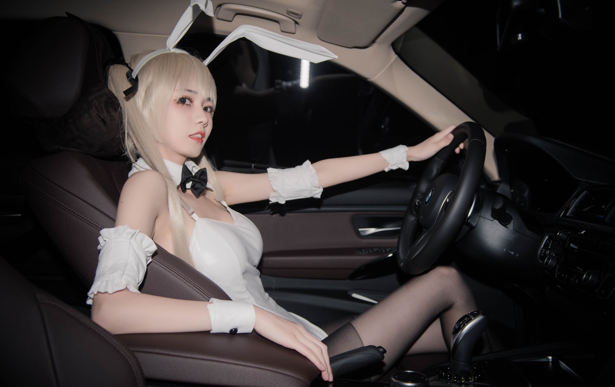 图片[2]-你的负卿-穹妹兔女郎（车内）-COS世界