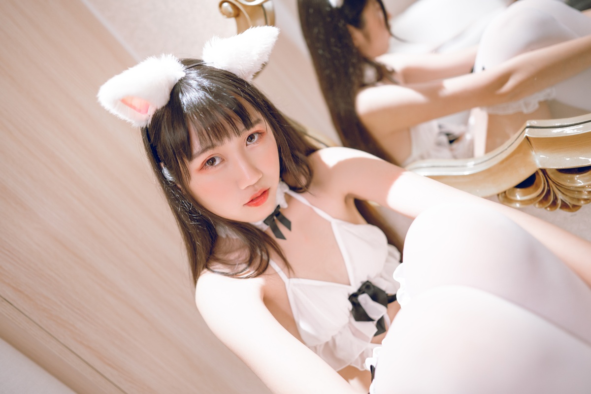 微博人气Coser不呆猫 – 狐狸 [26P-88MB]-COS世界