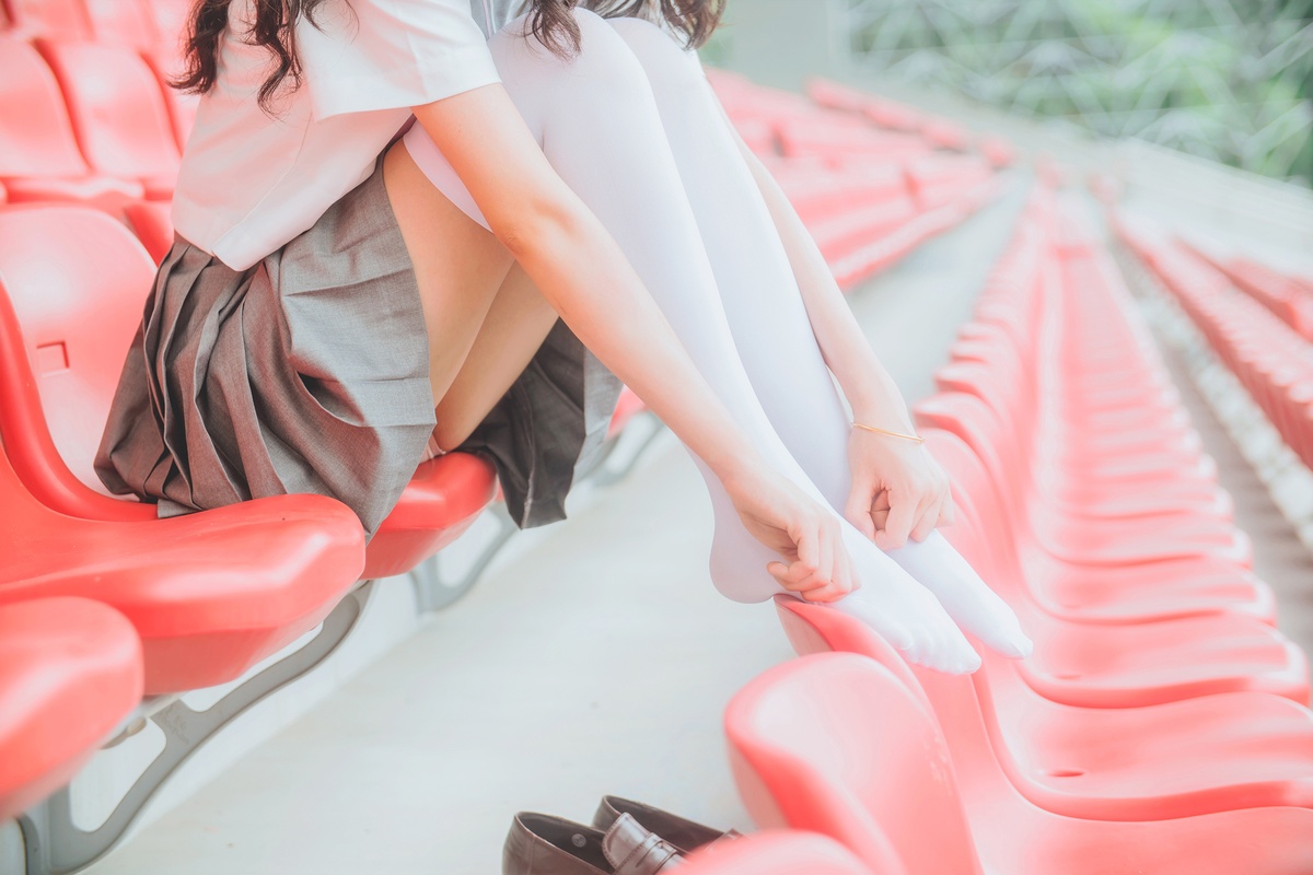 图片[2]-木绵绵OwO NO.001 JK制服 [38P-83MB]-COS世界
