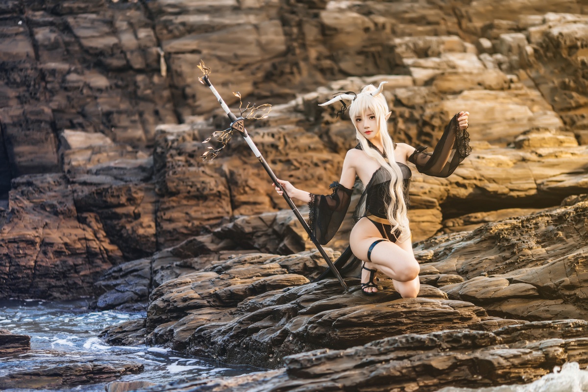 图片[4]-【coser】085【桜桃喵】闪灵泳衣-COS世界