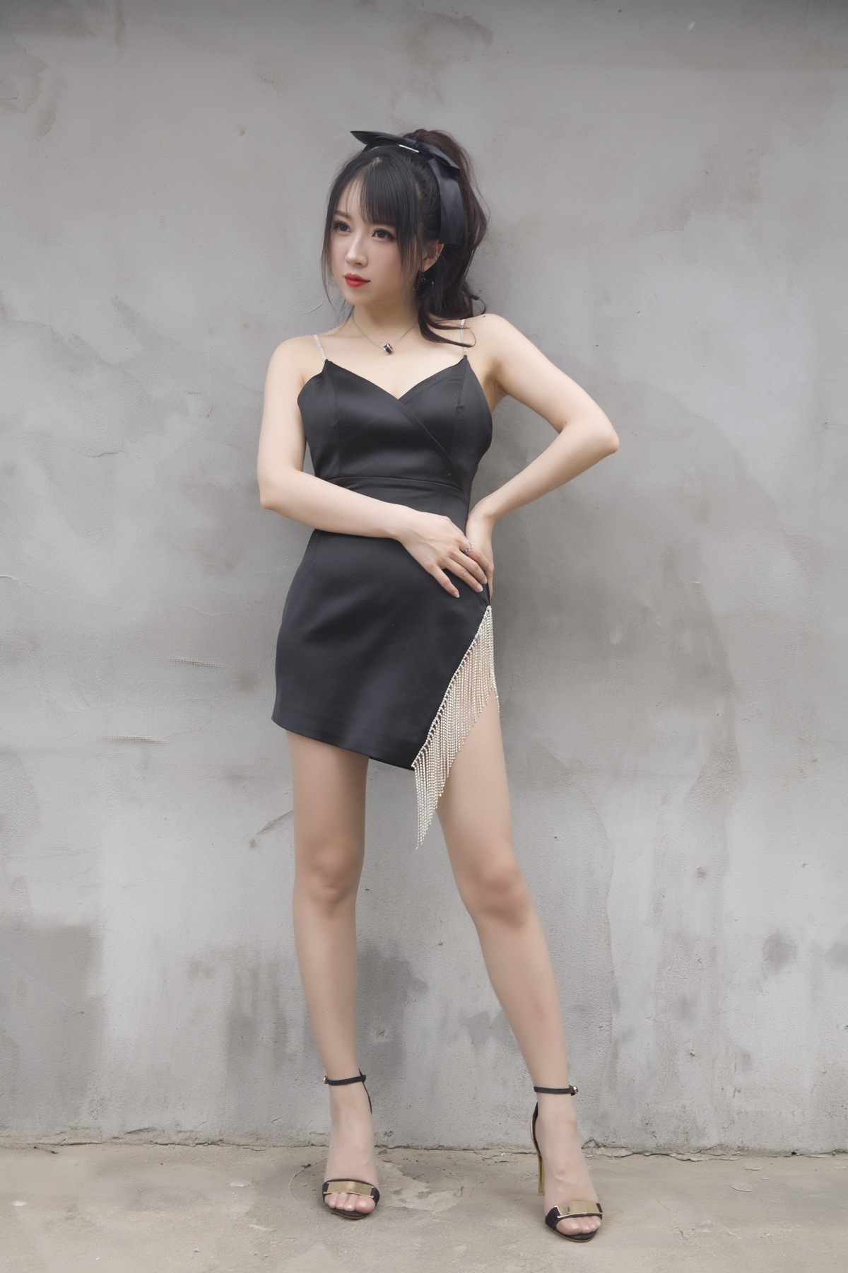 小女巫露娜 – NO.17 黑色流苏-COS世界